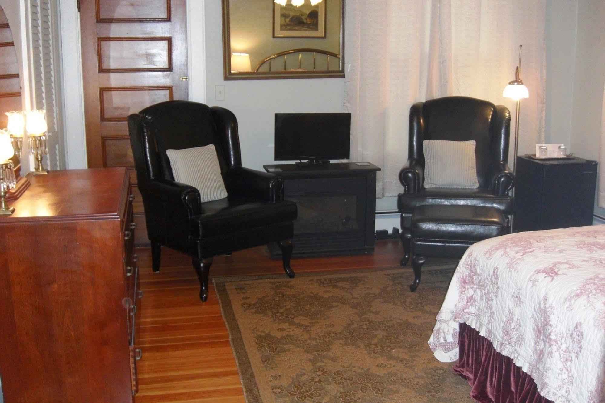 Seafarer Inn Rockport Bagian luar foto